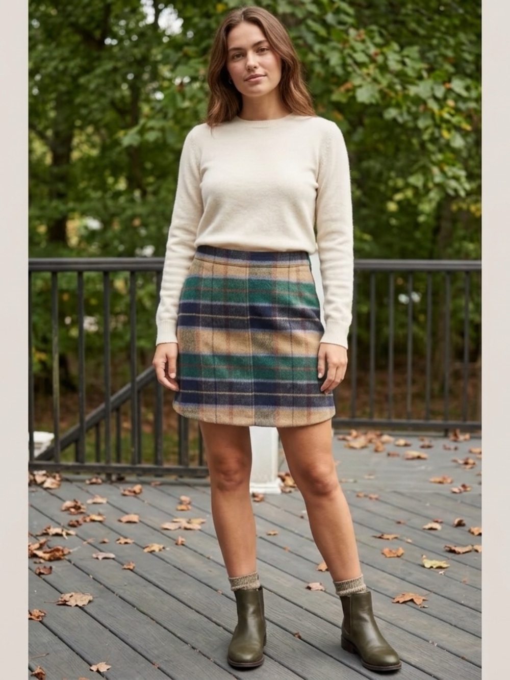re:named Green & Tan Plaid Mini Skirt Size Small NWT